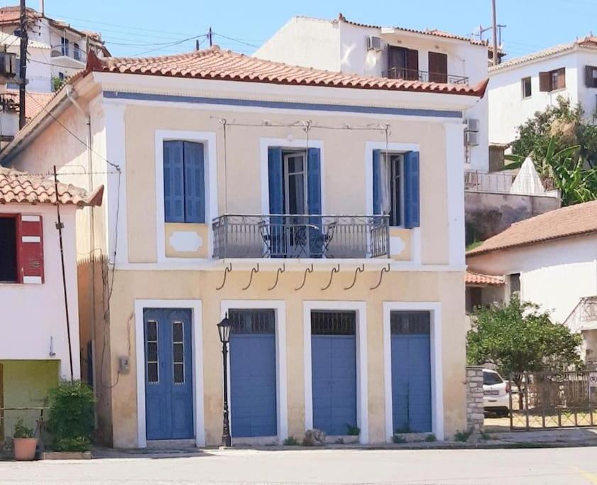 Traditional House At Koroni Near Beach Dış mekan fotoğraf